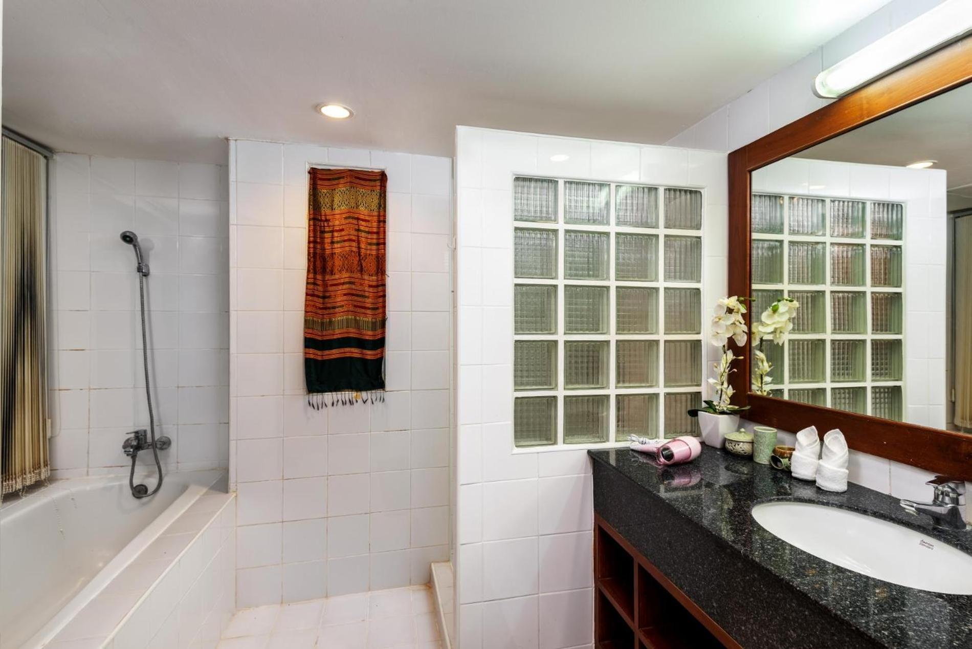 Nai Harn The Sands 2 Bedroom Apartment Naiharn מראה חיצוני תמונה